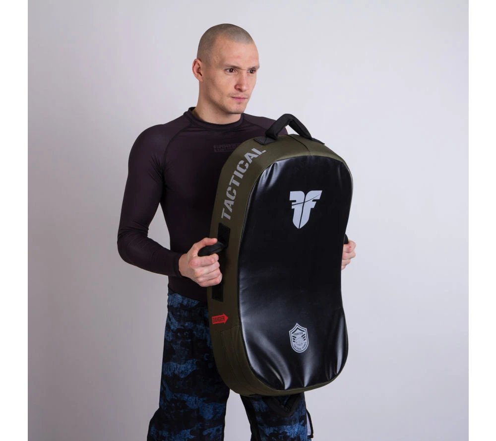 Fighter Kicking Shield - MULTI GRIP - TACTICAL SERIES - Green 18 Fighter Kicking Shield - MULTI GRIP - TACTICAL SERIES - Green