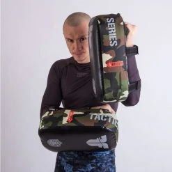 TRAINING Fighter Thai Kick Pad MAXI - - TACTICAL SERIES - Camo 20 TRAINING Fighter Thai Kick Pad MAXI - - TACTICAL SERIES - Camo