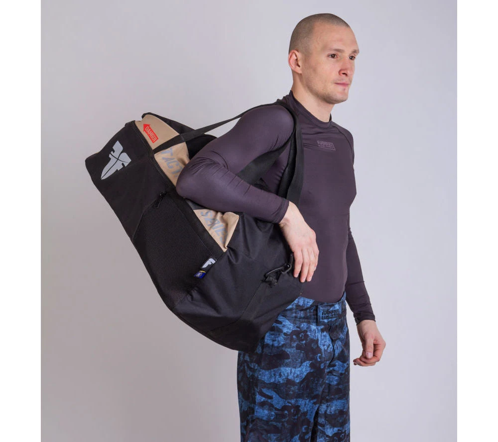 TRAINING Sports Bag FIGHTER LINE XL TACTICAL SERIES - Desert 6 TRAINING Sports Bag FIGHTER LINE XL TACTICAL SERIES - Desert