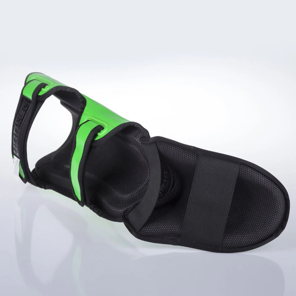 PROTECTION Fighter Shinguards Thai Ergo - Green/black, FSG-004GNB 7 PROTECTION Fighter Shinguards Thai Ergo - Green/black, FSG-004GNB