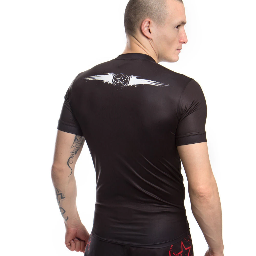 TopTen MMA TOP TEN Rashguard Comet - Black/white, 1407-9 OFFERS 4 TopTen MMA TOP TEN Rashguard Comet - Black/white, 1407-9 OFFERS