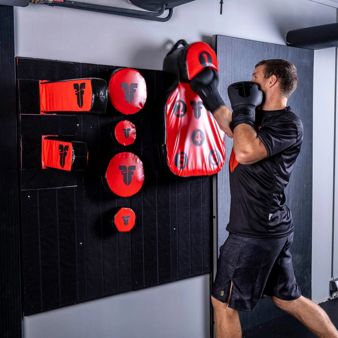 Training Power Wall Fighter - Set 4 Training Power Wall Fighter - Set