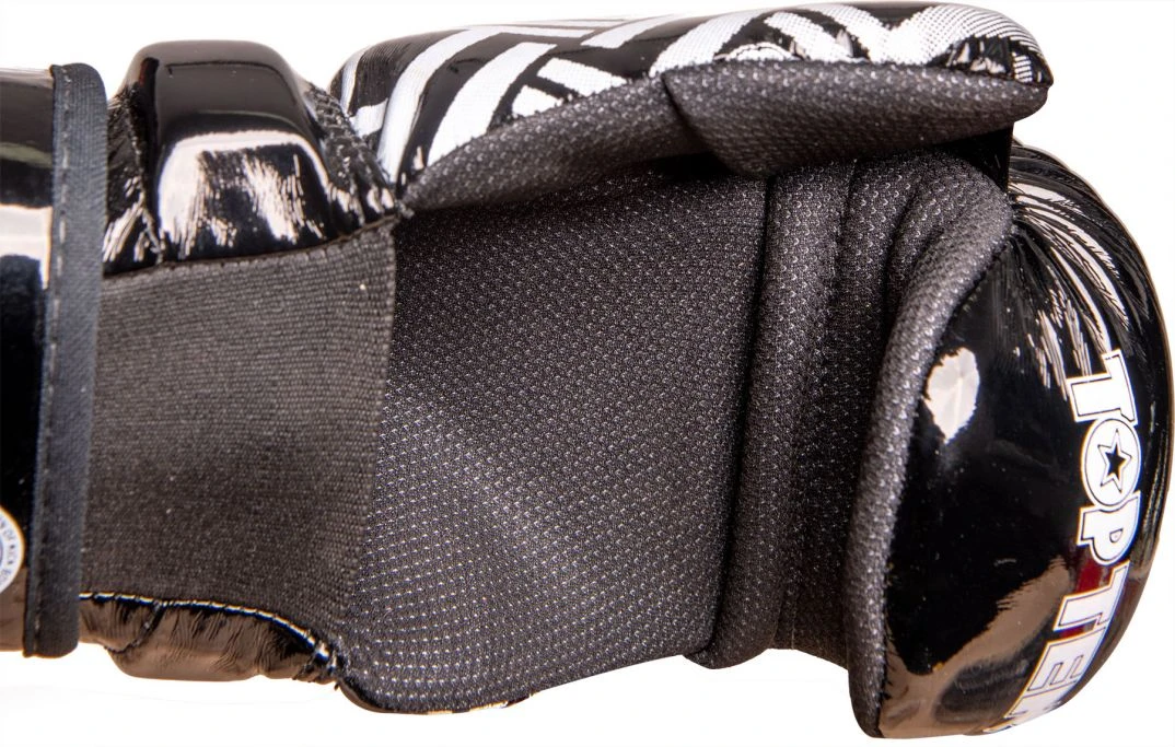 TopTen TOP TEN Glossy Black/White Prism Pointfighter Open-Hand Gloves 4 TopTen TOP TEN Glossy Black/White Prism Pointfighter Open-Hand Gloves